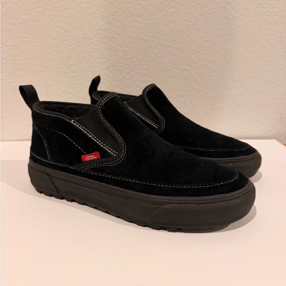 Vans mid slip MTE-1 black suede